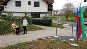 Otvoritev pločnika in javne razsvetljave na Štrekljevcu 3